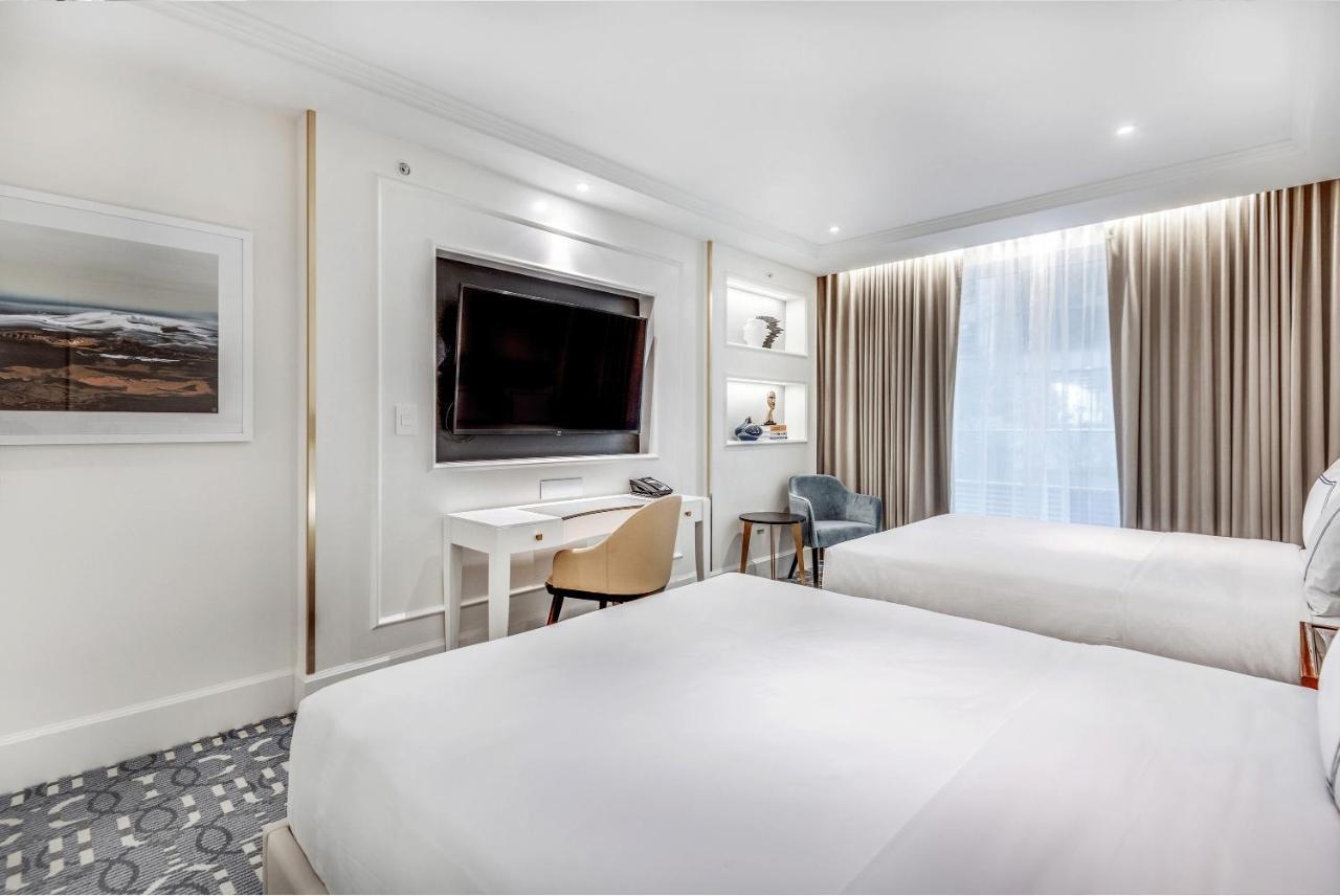 Azur Legacy Collection Hotel Vancouver Ngoại thất bức ảnh