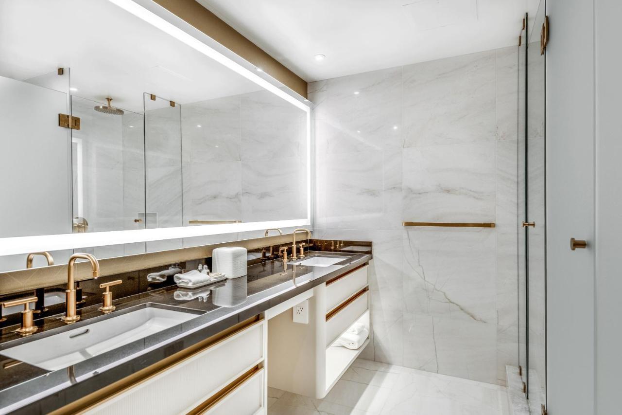 Azur Legacy Collection Hotel Vancouver Ngoại thất bức ảnh