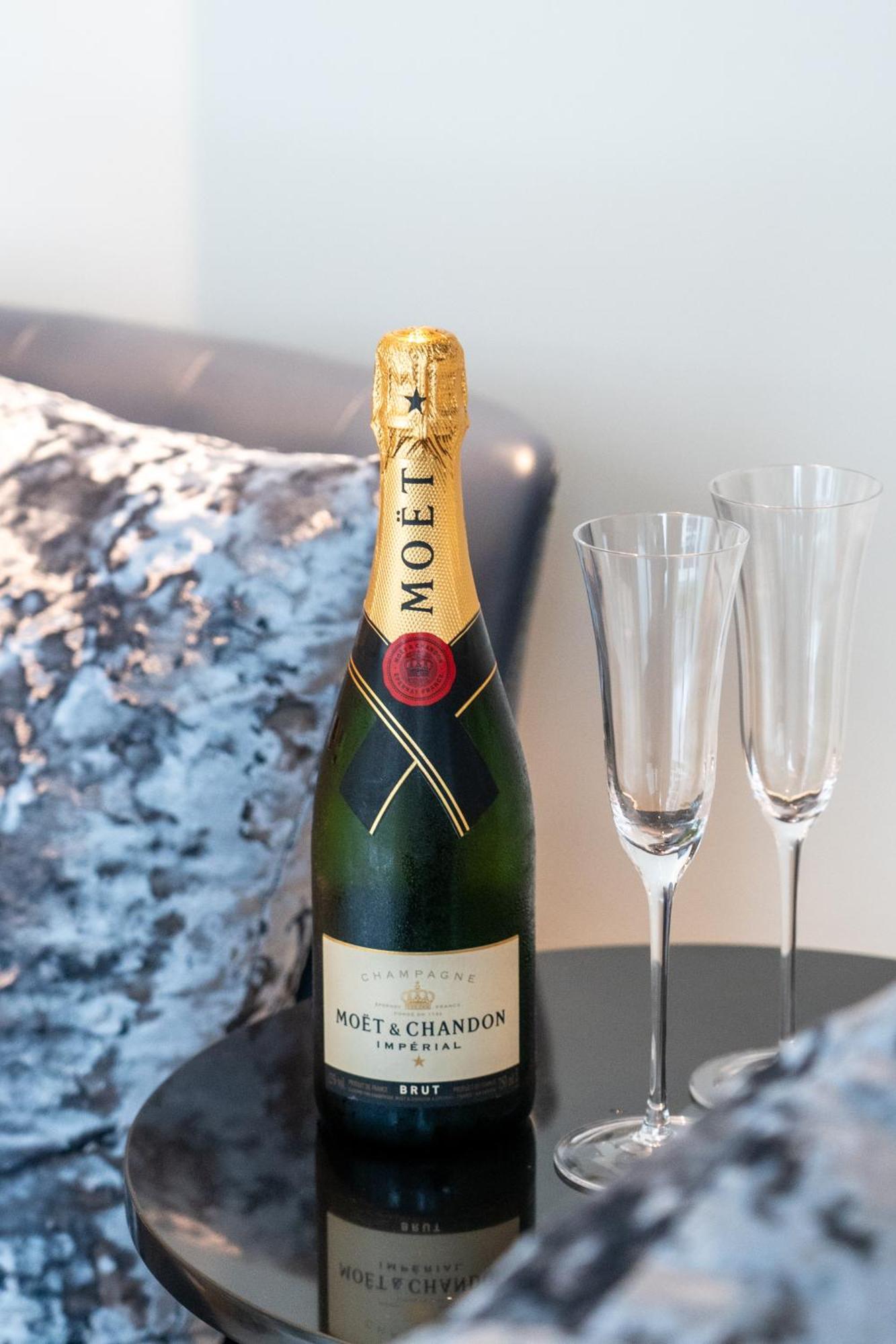 Azur Legacy Collection Hotel Vancouver Ngoại thất bức ảnh